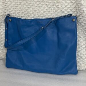 Pour La Victoire Tote Bag
